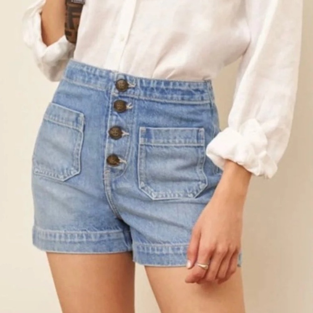 Reformation eloise denim shorts size 28 waist